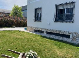 Rho Fiera Apartment, alquiler vacacional en Cornaredo