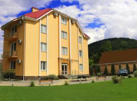 Zakarpatskiy Oazis, Hotel in Karpaty