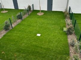 Disneyland Paris, vall&eacute;e village ,Paris , villa, garden , Syline Home, 120 m2