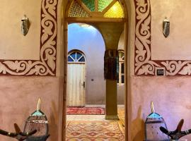 Riad Imuhar, hotel in Mhamid