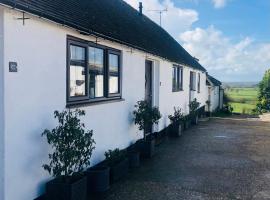 Little Park Holiday Homes Self Catering Cottages 2 bedrooms available sleeping up to 4 people close to Tutbury Castle, hotel v destinaci Tutbury