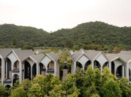 Hotel Labaris Khao Yai, hotel di Mu Si