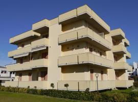 Appartamenti Tropici, hotel con parking en Lido delle Nazioni