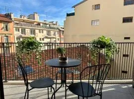 Charmant Studio à proximité du Port de Nice