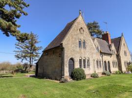 The Alms Houses: Gloucester şehrinde bir kulübe