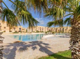 Gee9Teen Gozitan villa, Pool & Whirlpool- Happy Rentals, hotel in Mġarr