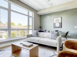 Mountain View studio w pool gym nr tech HQs SFO-1206