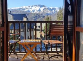 Ático dúplex Casa Ximet, hotel a Benasque