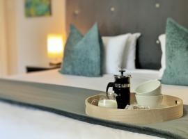 4 on Varneys Guest House