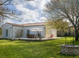 Villa PIERROT avec grand jardin arbor&eacute;, proche du port et des restaurants