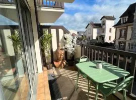Appartement hyper centre de Cabourg avec balcon