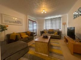 Comfy Letchworth Apartment by Leecroft Stays, holiday home in Letchworth