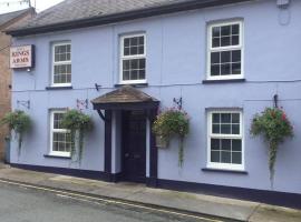 Kings Arms, hotel v destinaci Llandysul
