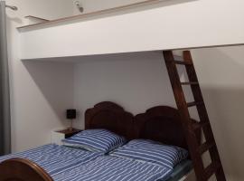 Penzion Litohlavy 17 - Na samotě u lesa, hotel v Králově Dvoře
