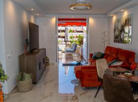 PARQUE SANTIAGO I Stunning brand new apt 2 bedroom Playa de las Am&eacute;ricas, hotel en Playa de las Am&eacute;ricas