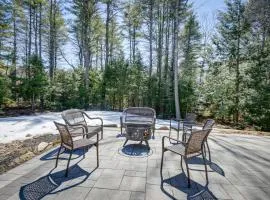 Stunning Wells Home with Fire Pit and Porch!