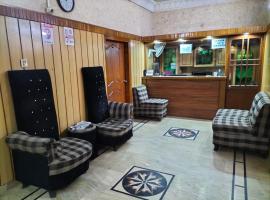 Jinnah Airport Hotel, alojamento para férias em Carachi