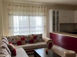 Curri’s Apartments, hotell med parkering i Durrës