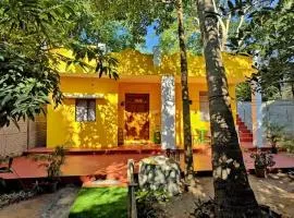 Paradise Yellow Beach House