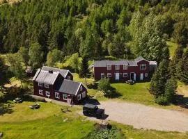 Hengifosslodge Skáldahús