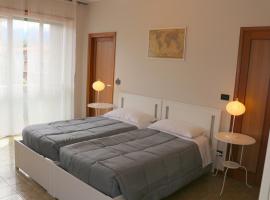 EasyRoom Schio, hotel en Schio