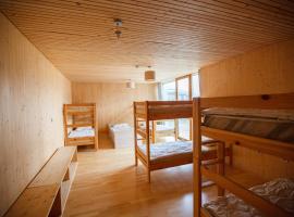 Youth Hostel Punkl، فندق رخيص في Ravne na Koroškem