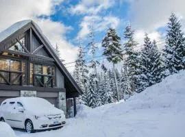 Pinnacle Ridge 38 - 5 Steps Away From The Ski Run, Wood Fireplace