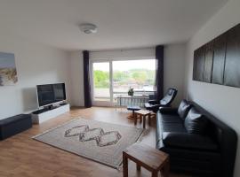 FORUZ - Apartment mit Balkon & TG-Stellplatz, hotel near Train Station Flensburg, Flensburg