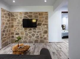 Green View Studios & Apartments