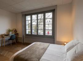 Résidence Harmonie Appartement N 1 Haut de gamme Avec Petit Déjeuner, hotell i Néris-les-Bains