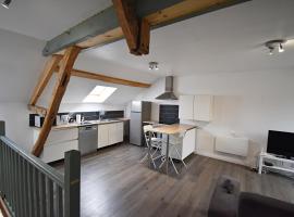 Bel appartement 2 chambres climatisé: Mont-Notre-Dame şehrinde bir daire