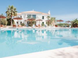 Casa Velha Apartments - Adults friendly, hotel v destinaci Albufeira