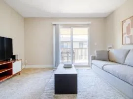 Foster City 2BR w Gym Pool WD nr highways SFO-567