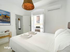 Casa Cristóbal Colón habitaciones con vistas a Semana Santa y Fiestas – hotel w mieście Ayamonte