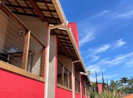 Pousada Verde Villas, hotell sihtkohas Brumadinho huviväärsuse San Sebastiani kirik lähedal