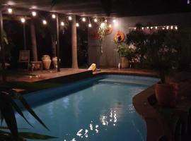 Coopers Rest Too, hotel v mestu Coconut Grove
