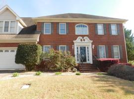 Stone Mountain Cozy Home, casa en Snellville