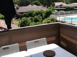 Joli appart. entre Biarritz et Bordeaux à Moliets, hotel i Moliets-et-Maa