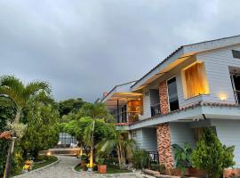 HOTEL CAMPESTRE MANOA, hotel v destinaci Rivera