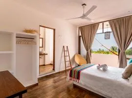 Punta Kai Hotel & Hostal