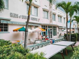 Beds n' Drinks, auberge de jeunesse à Miami Beach