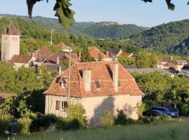 Maison du vignoble, holiday home in Glanes