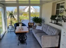 Ferienwohnung Editha mit Wintergarten