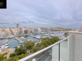 Stunning 3BR penthouse, opposite the harbour by 360 Estates, hotel i Pietà