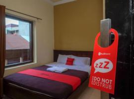 RedDoorz at Hotel Rich Parepare near Pantai Mattirotasi，Parepare的飯店