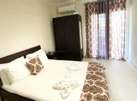 Jasmin Apartments Brown