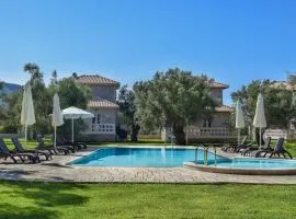 Villa *ELIA*/5' from town & sea/ Mountain view