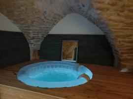 La Cachette, bed and breakfast v destinaci Aigues-Vives
