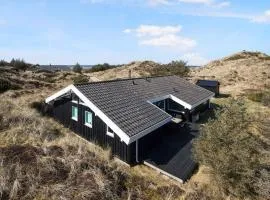 Summer House With Sea View In The Dunes