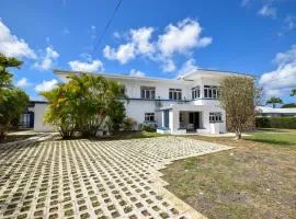 3 min walk to beach - Blue Waters Apt 2 apts by Bluescape